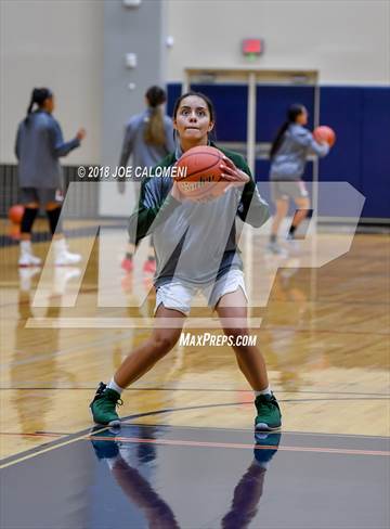 Mccollum Vs Lee Robert E Saisd Basketball Tournament