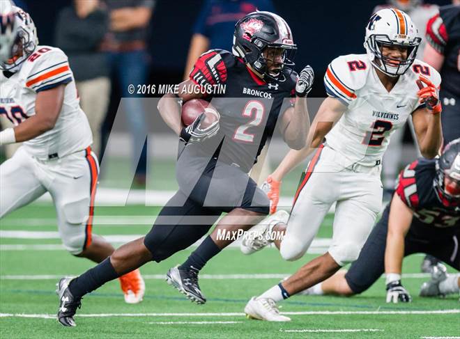 Photo 59 In Football Photo Gallery Wakeland Vs Mansfield Legacy Uil 5a Di Regional Playoff At The Star Maxpreps