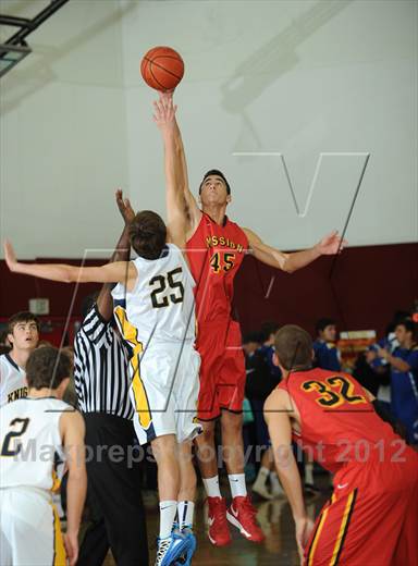 Photo 1 In The Mission Viejo Vs Menlo Maxpreps Holiday Classic