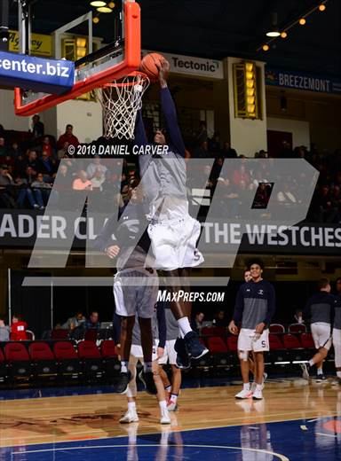 Photo 1 In The Archbishop Stepinac Vs Iona Prep Crusader Classic Photo Gallery 146 Photos Maxpreps