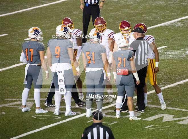 Photo 1 In The Eastside Catholic Vs O Dea Wiaa 3a Final Photo