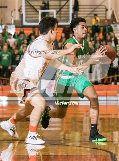 Photo 1 In The Lewiston Porter Amherst Central Section 6 Class A 1 Final Photo Gallery 37 Photos Maxpreps