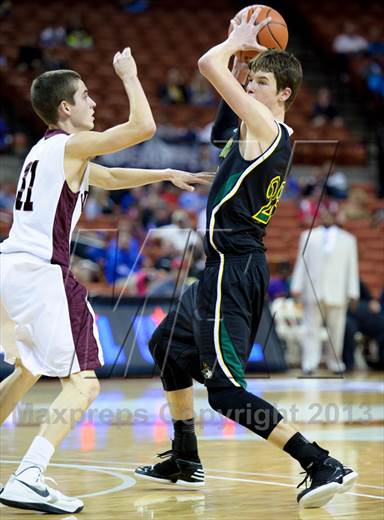 Photo 1 In The White Oak Vs East Chambers Uil 2a Semifinal