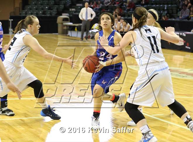 Photo 1 In The Sangre De Cristo Vs Briggsdale Chsaa 1a Semifinal
