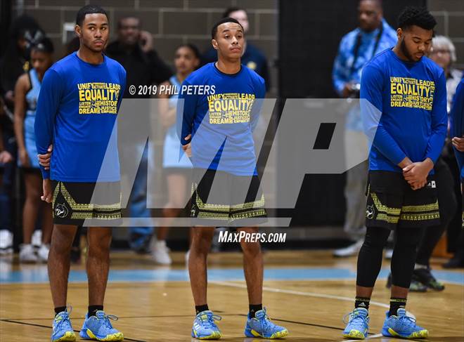 Photo 1 In The Wise Vs Eleanor Roosevelt Mpssaa 4a Quarterfinal