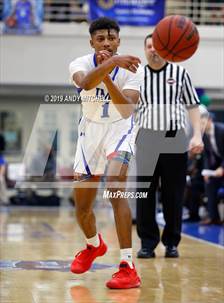 Noah Farrakhan S Professional Photos Maxpreps