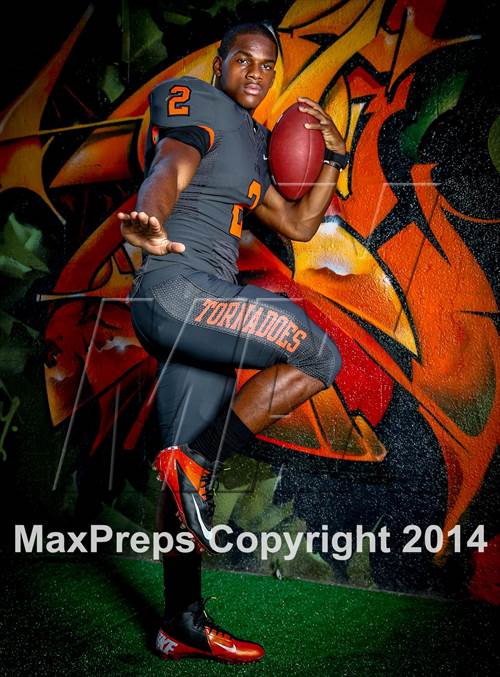 2014 High School Football Top 25 team preview No. 9 Booker T