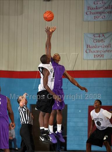 Photo 1 In The Dallas Lincoln Vs Midwest City Texas Oklahoma