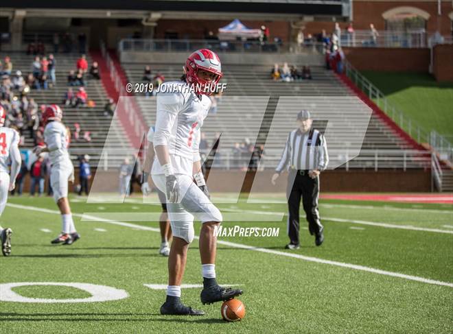 Photo 1 In The Lord Botetourt Vs Hopewell Vhsl Class 3 Final