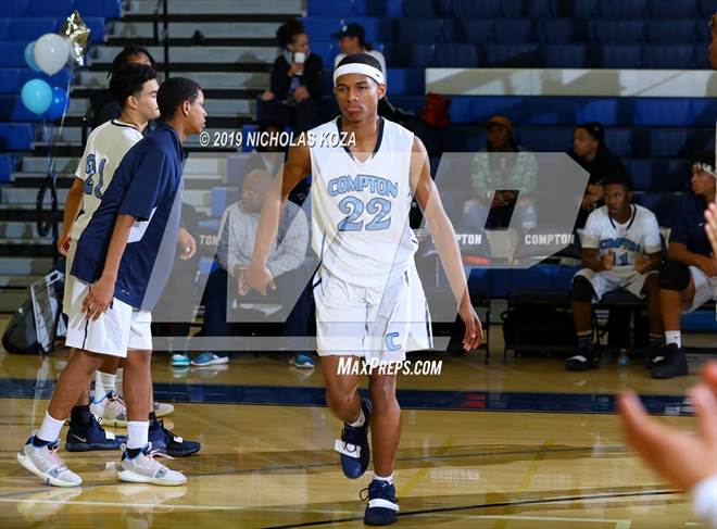 Photo 1 In The Lynwood Vs Compton Cif Ss Playoffs Photo Gallery