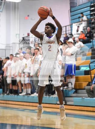 Ja Dyn Brown Waukegan Hs Waukegan Il Maxpreps