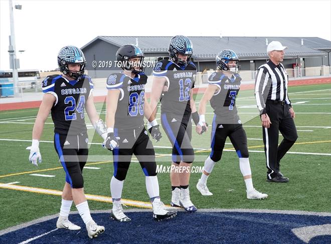 Photo 1 In The Resurrection Christian Vs Platte Valley Chsaa 2a