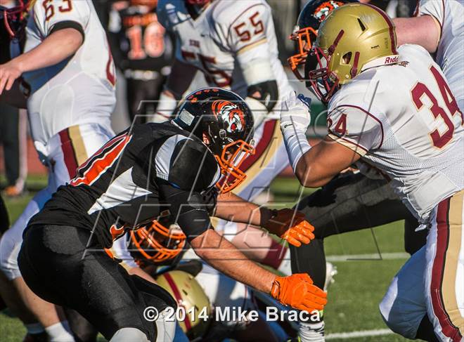 Photo 51 In Football Photo Gallery Boston College High Newton