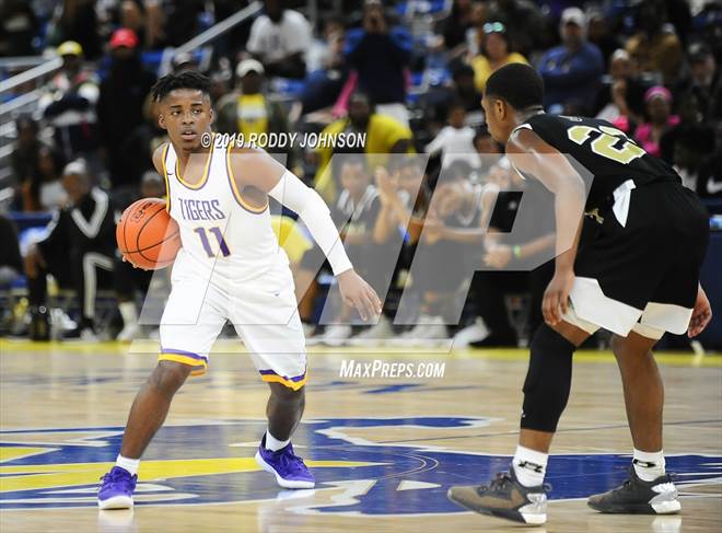 Photo 1 In The Walker Vs Ouachita Parish Lhsaa 5a Marsh Madness Final Photo Gallery 26 Photos Maxpreps