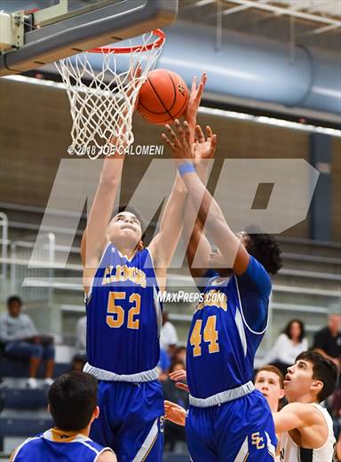 Photo 1 In The Bishop Lynch Vs Clemens South San Boys Basketball