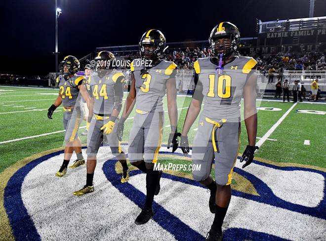 Photo 1 In The St Frances Academy Vs Mater Dei Trinity League